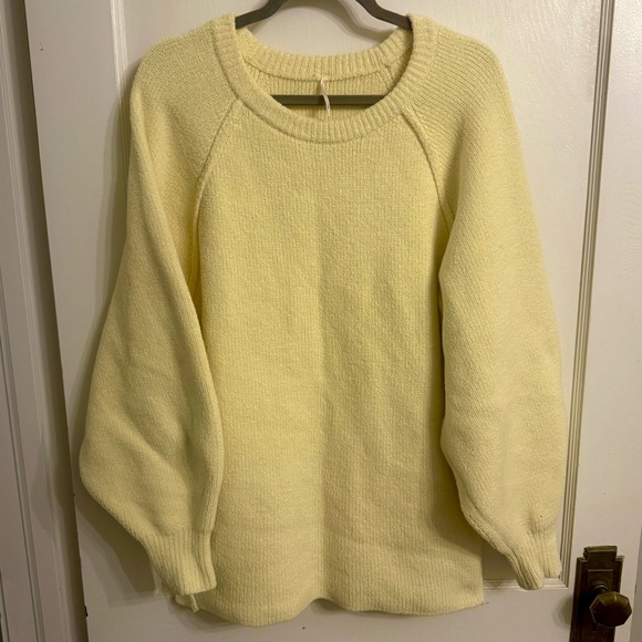 Free People Oversized Sweater - Picture 1 of 3